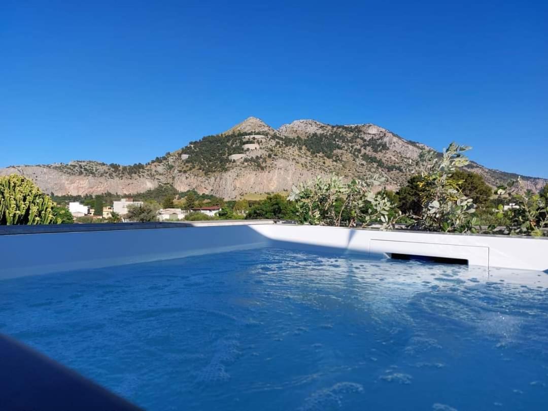 Mondello Martini Hotel Bagian luar foto